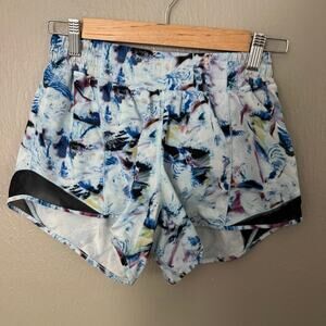 LULULEMON Hotty Hot Short in Exposure Crystallize Size 6 workout casual